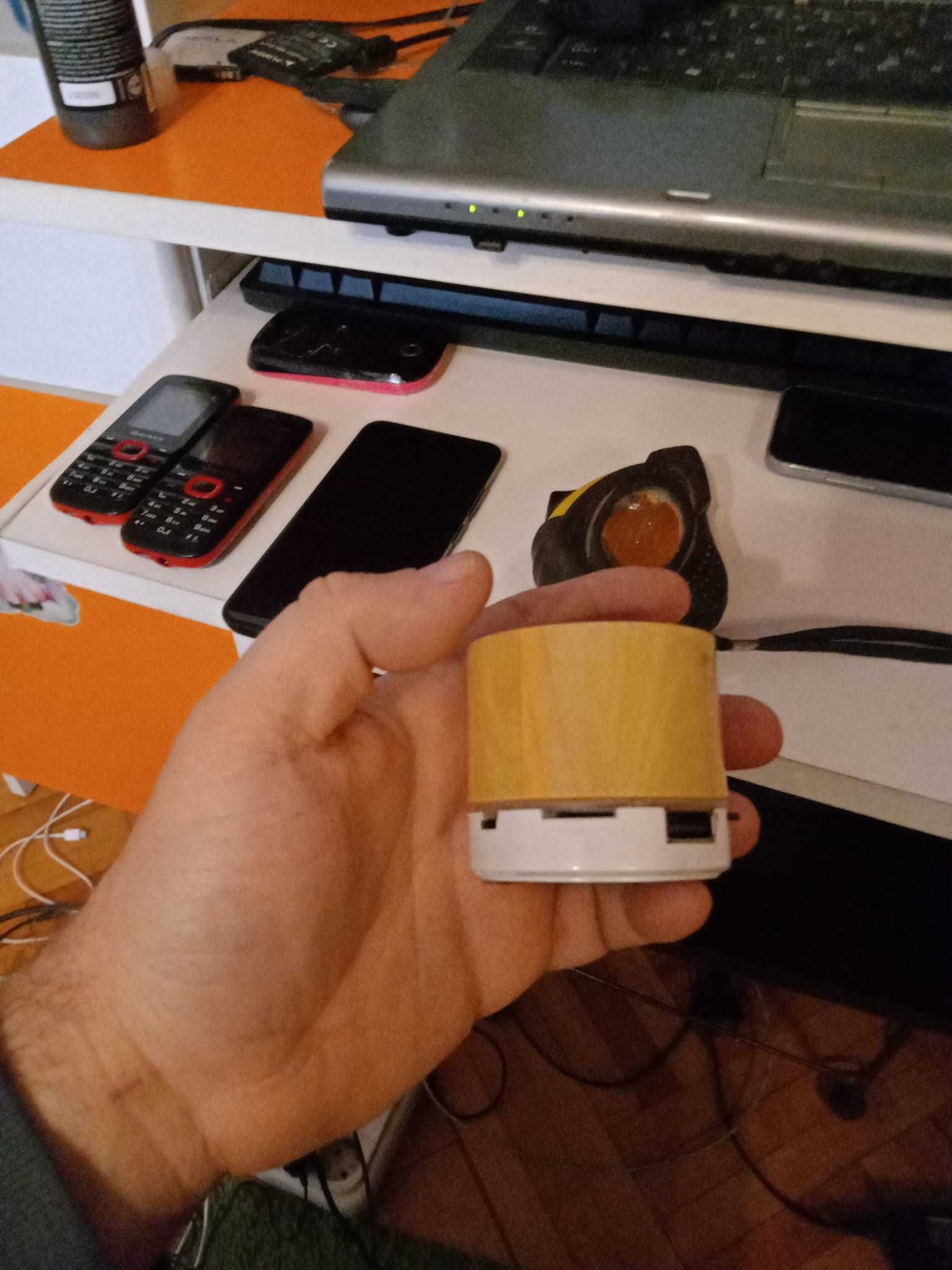 Mini boxă portabilă cu bluetooth