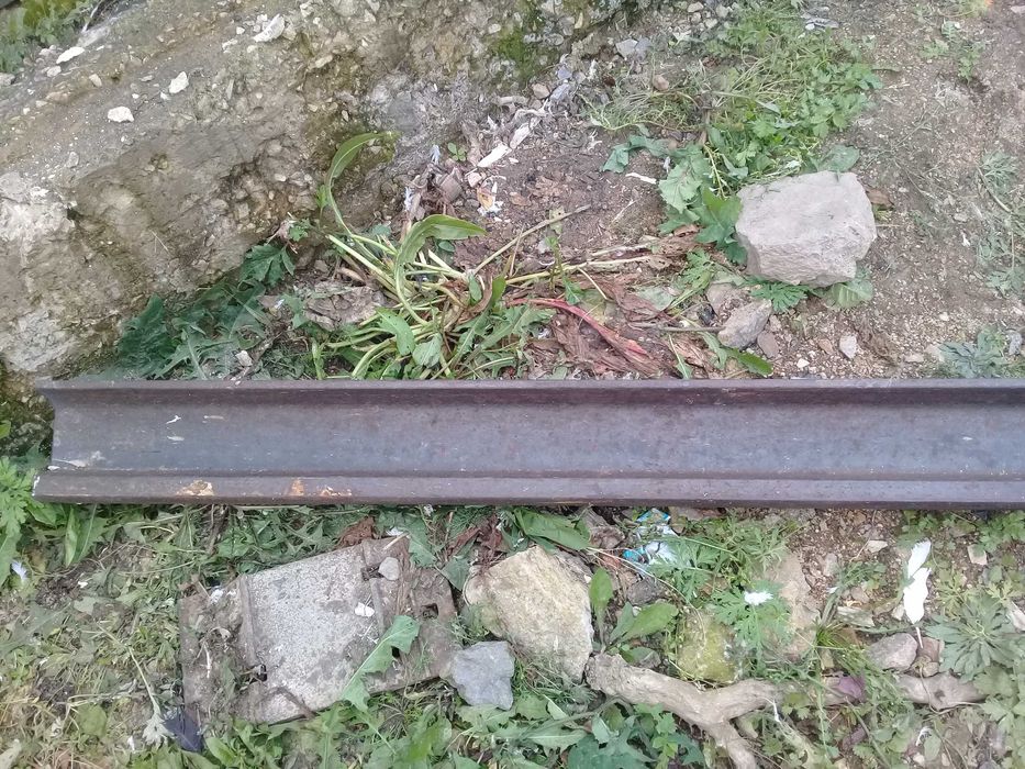 Продам отрезки швелера