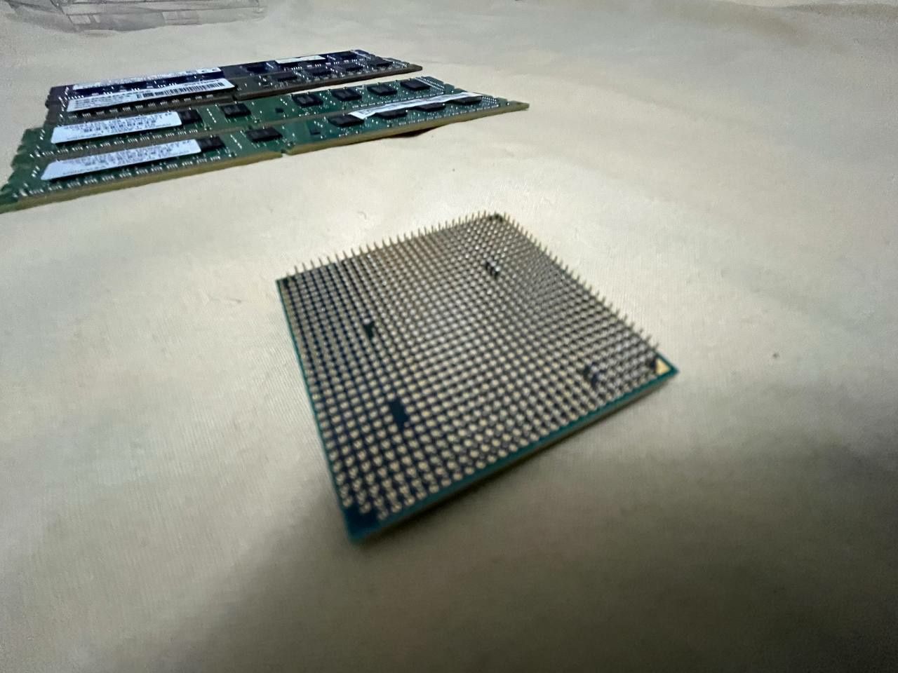 ОЗУ/оперативная память на пк ddr3 2gb/4gb/ процессор AMD phenom 2