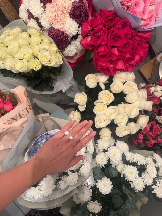 Букеты  цветов..