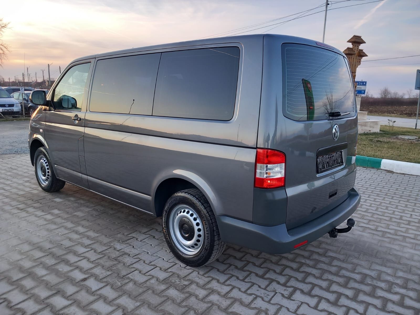 Wv Transporter T5  an 2011.  2L 140cp 9 LOCURI Euro 5