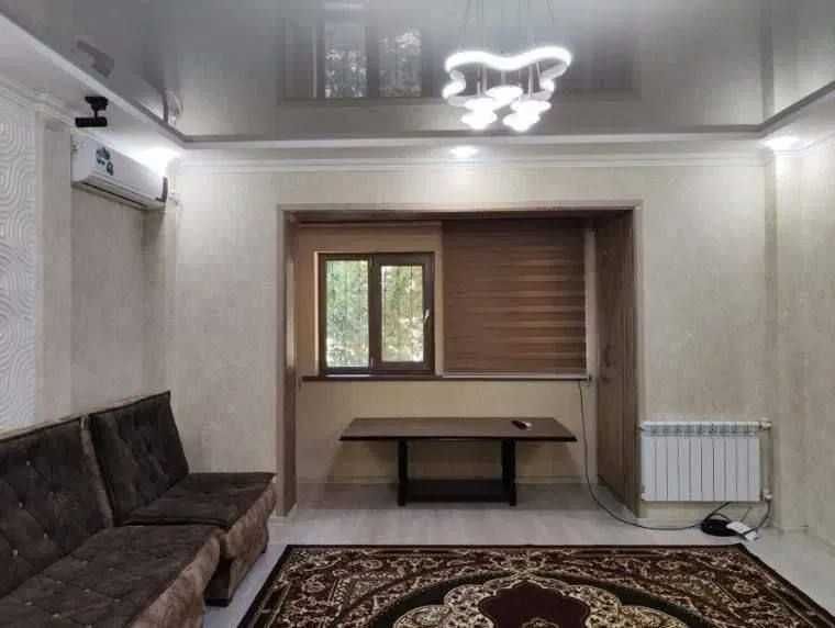 R12 Аренда квартиры 2/2/9 на Юнусабадский , ор-р Метро Юнусабад!