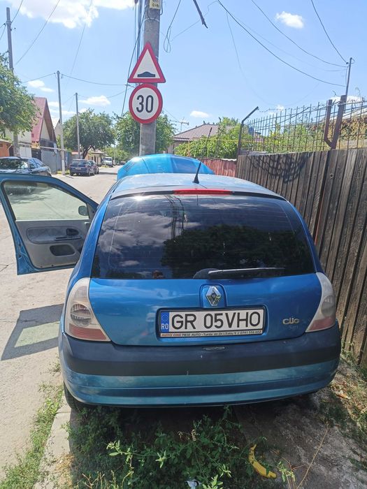 Vând clio 1.5dci