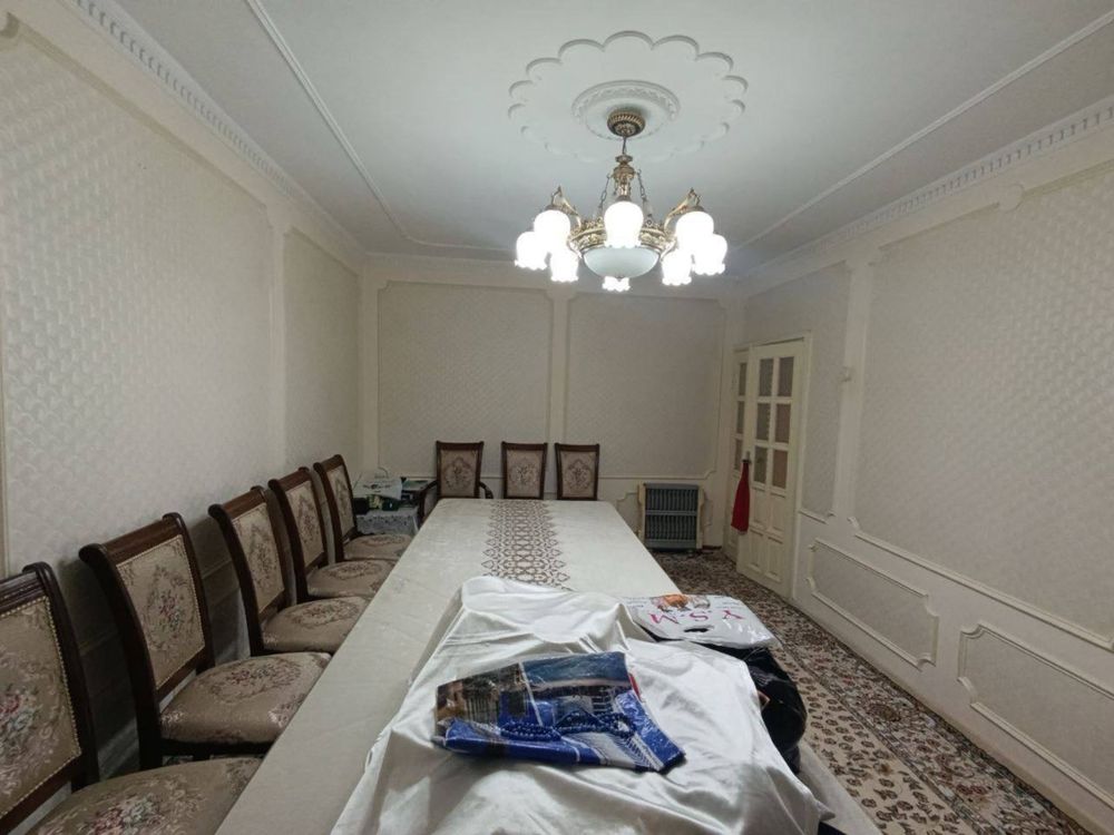 Квартира  Ц-6 Uzbat 3/3/4 70 кв.м