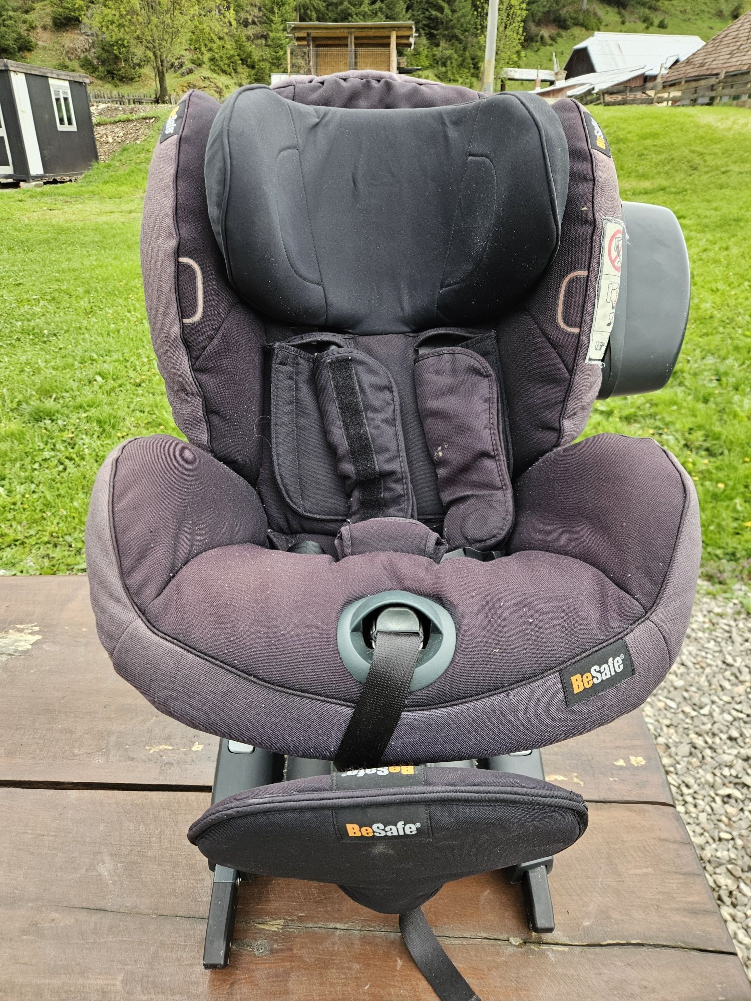 Scaun auto copii Besafe iZi Combi X4 ISOfix 0-18kg