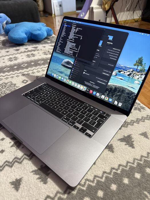 Laptop Apple Macbook Pro 16’ i7 16gb 2019