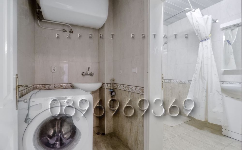 Продава се Двустаен апартамент в Варна, Операта - 70 кв.м за 1986 €/кв.м - Снимка #8