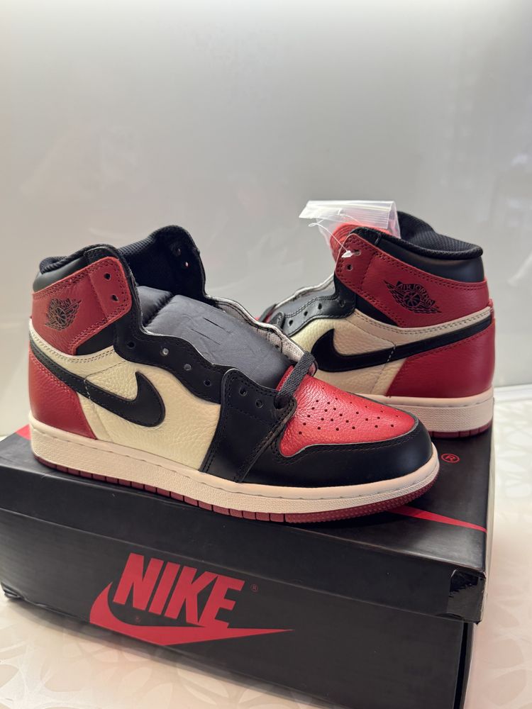 Jordan 1 High Bred Toe Кецове 37.5 Размер + Кутия