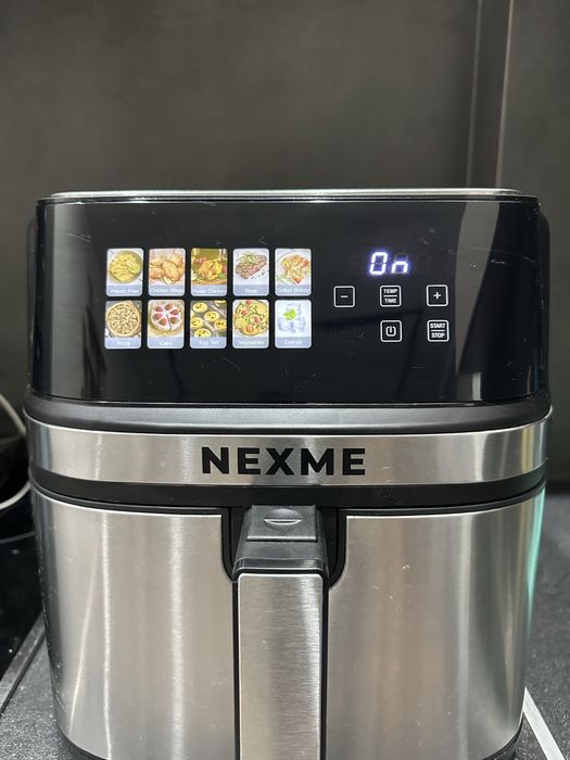 Аэрогриль NEXME NAF8000 черный, серебристый