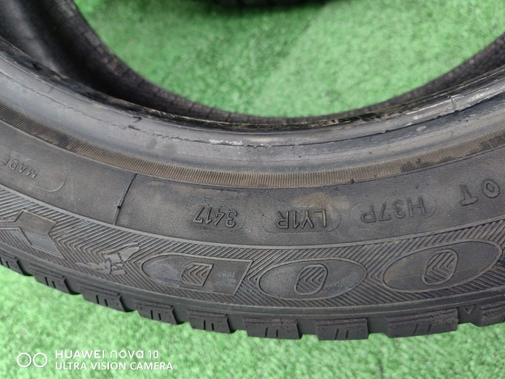 205 50 17 Goodyear 4 anotimpuri