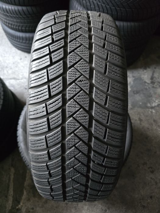 Vredstein 205/50 R17 93H MS iarnă