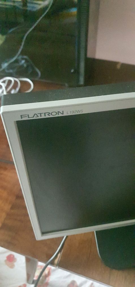 Monitor LG Flatron