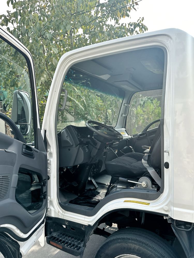 Isuzu samasval sotiladi