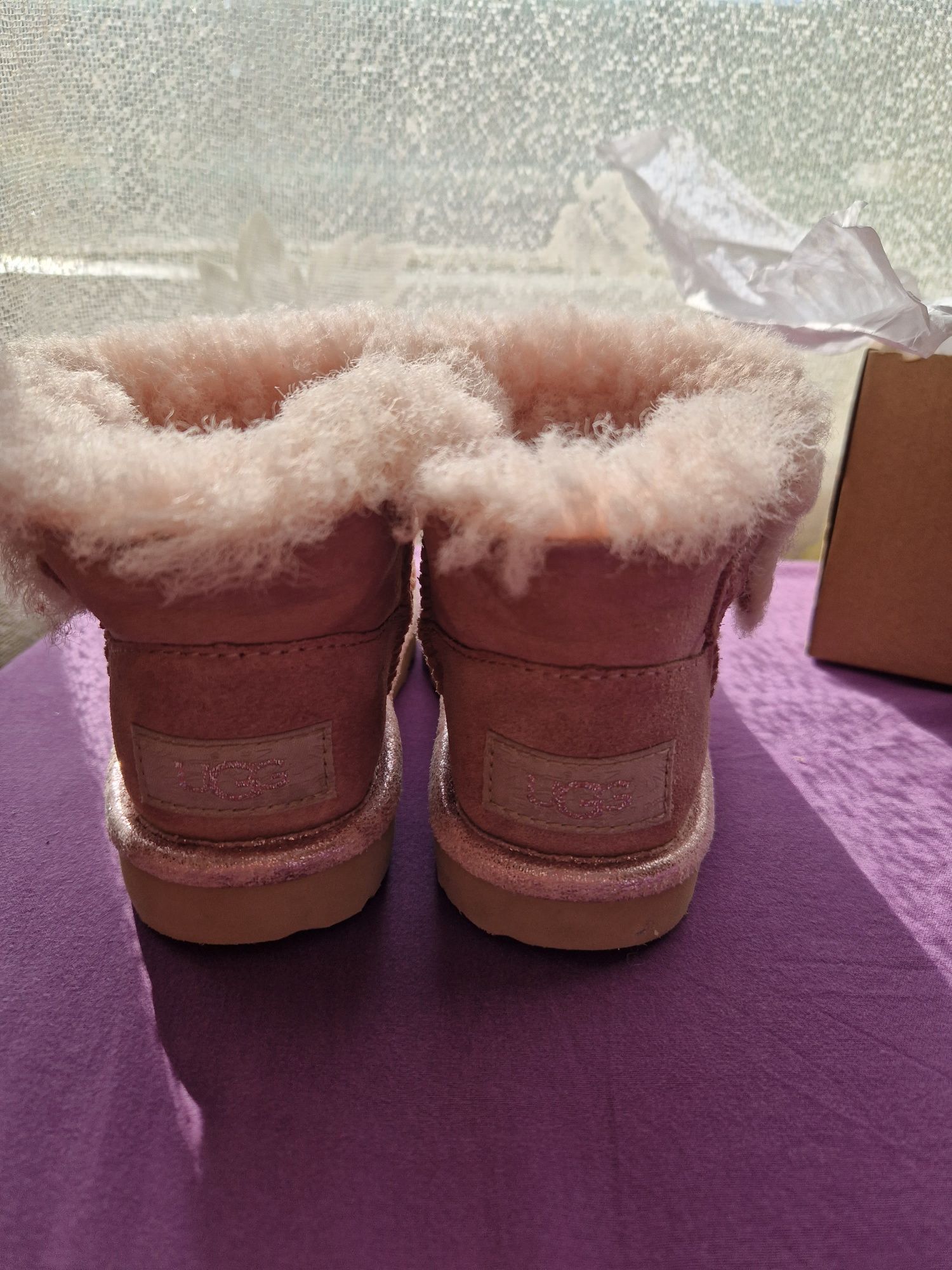 Оригинални детски обувки UGG T Mini Bailey Button II Star 1107969T Pcr