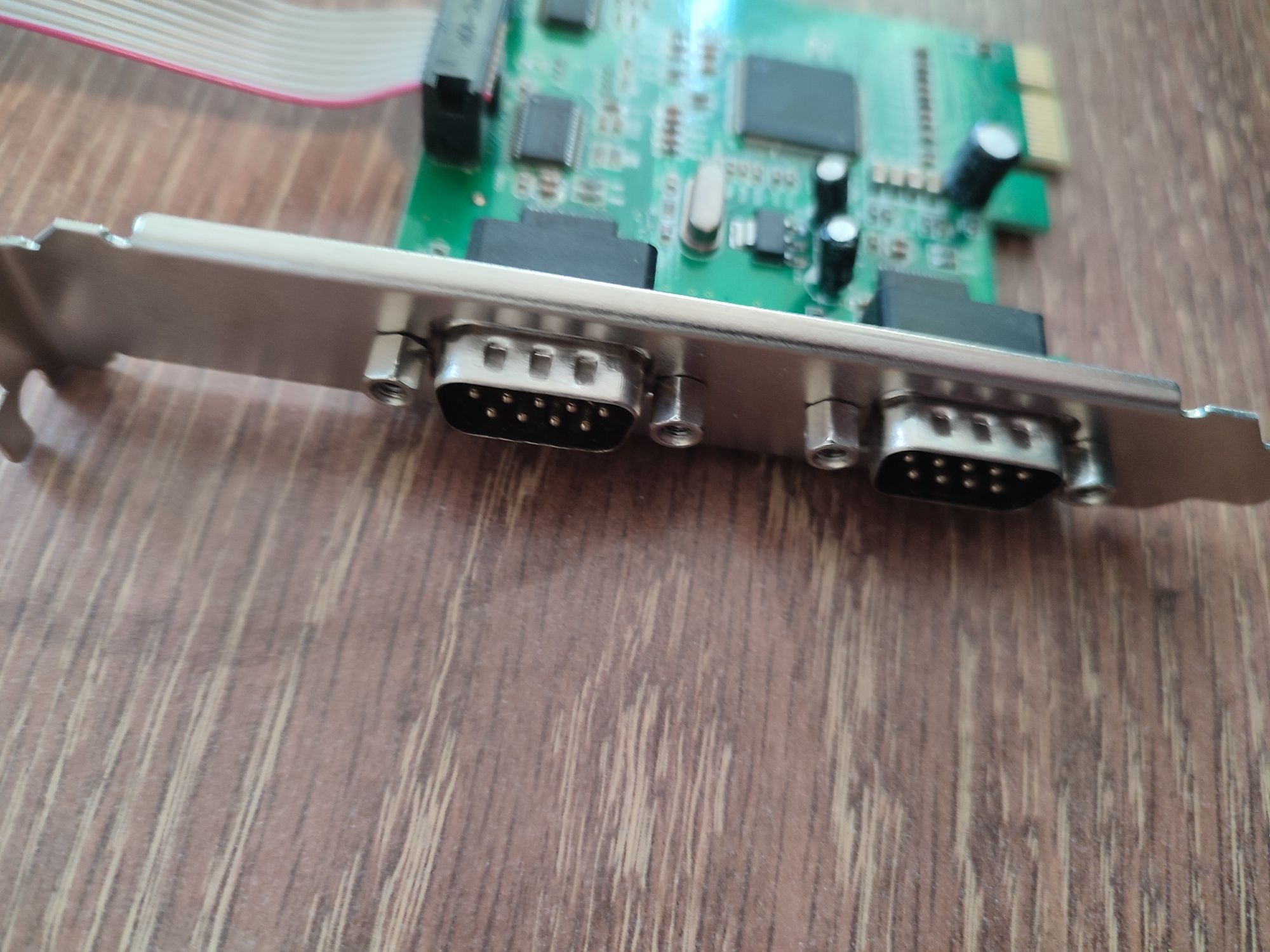 Контроллер PCI-Ex1, 4xCOM9M (OEM) (FG-EMT04A-1-BU01)