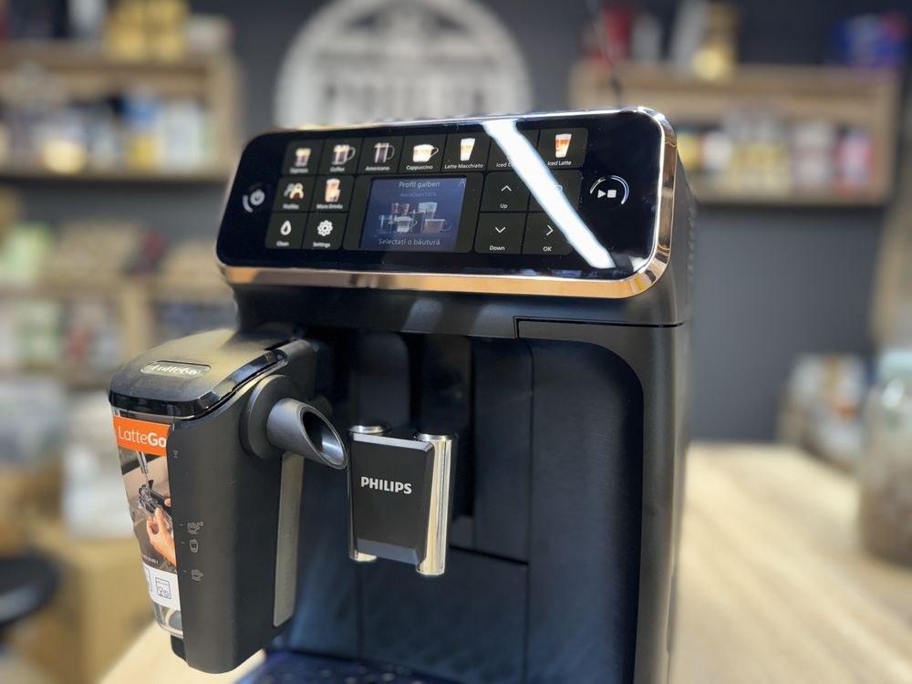 Espresor Automat revizionat latte go saeco philips