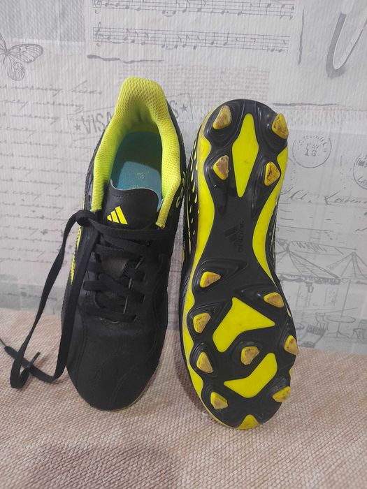 Детски бутонки адидас СОРА