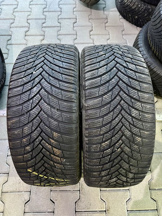 2 броя Зимни Гуми 225/45/17 FIRESTONE ДОТ: 3121