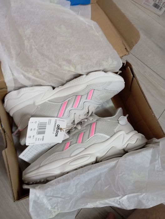 Adidas ozweego mărime 38.5 24 cm preț fix