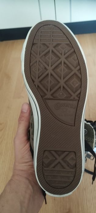 Bascheți blăniți Converse