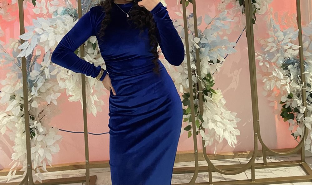 Продам платья !!