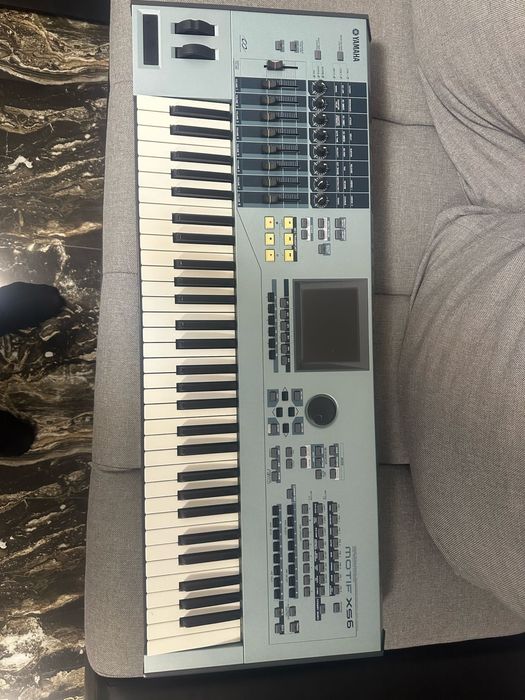 Vand Yamaha Motif XS6