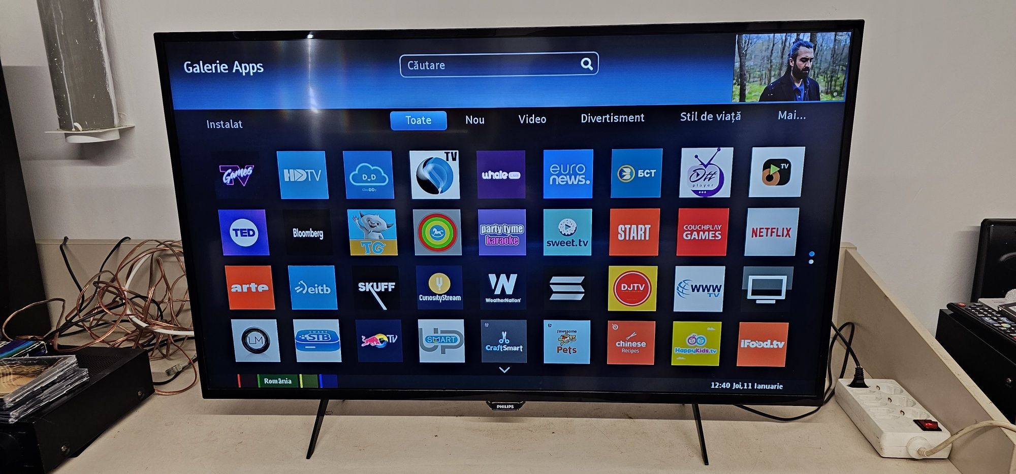 Tv led smart 4k Philips 110cm