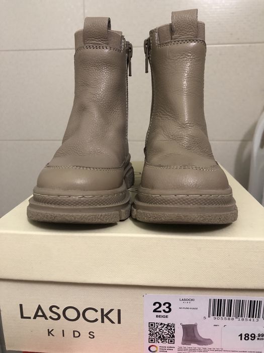 Cizmulite din piele 23