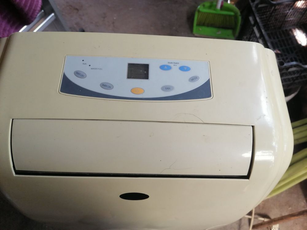 Мобилен климатик Whirlpool AMB 761