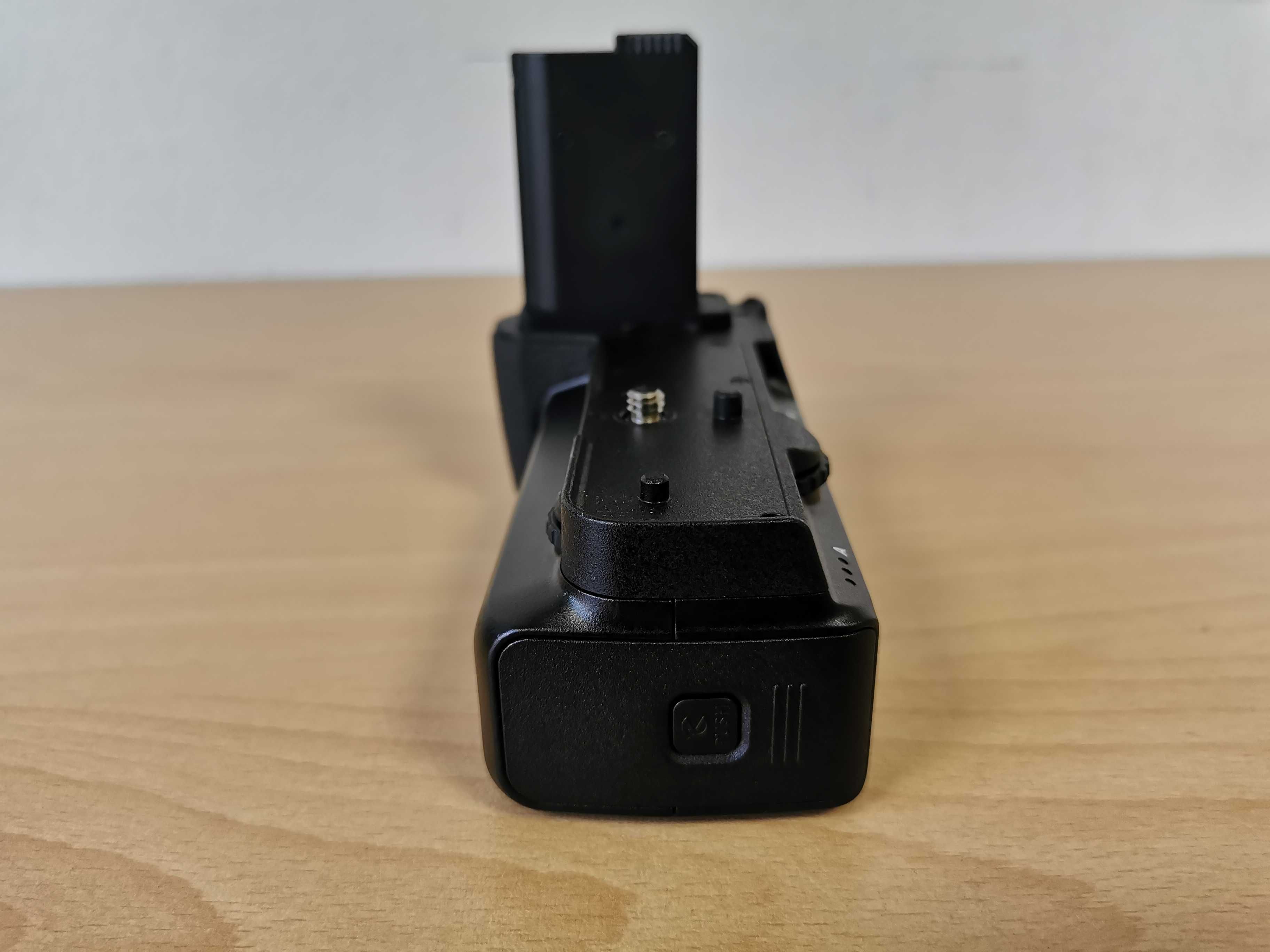 Nikon MB-N10 Battery Grip за Nikon Z5, Nikon Z6 и Nikon Z7