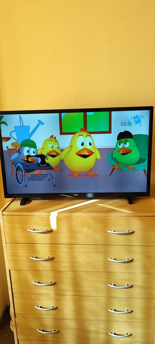 Телевизор PHILIPS