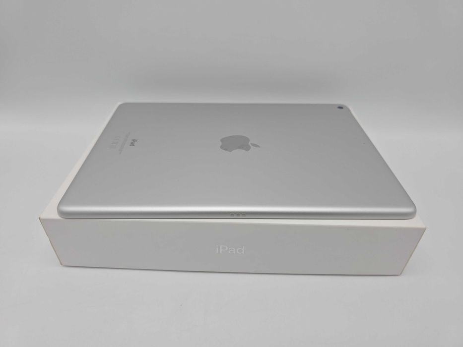Tableta 10.2" Apple iPad 10.2 2021 Generatia 9 Silver 64GB WiFi Box