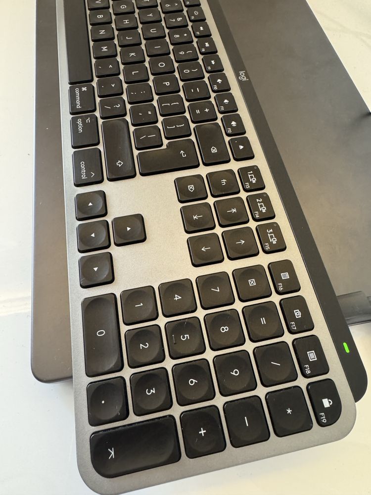 Клавиатура Logitech MX Keys For Mac