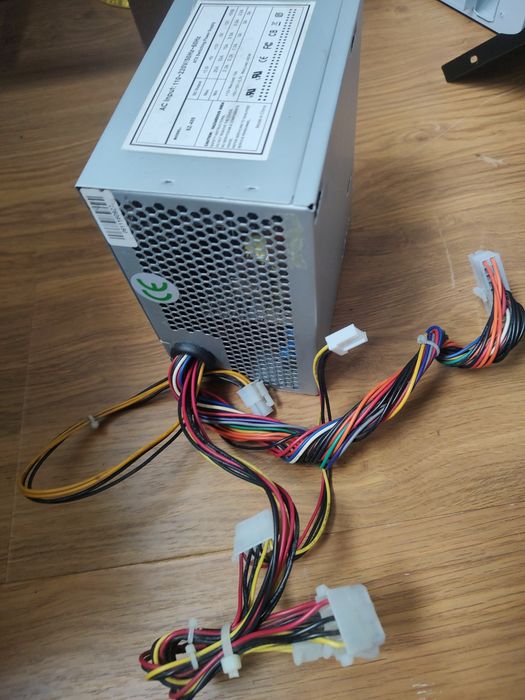 Захранване за компютър 400w