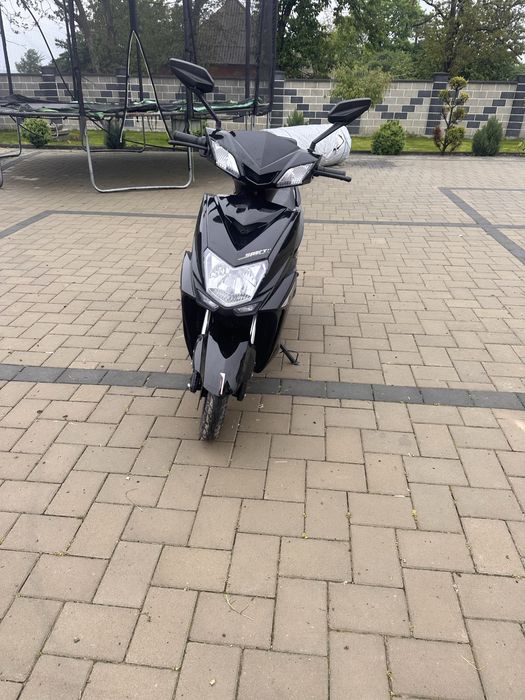 Vand scuter electric nou