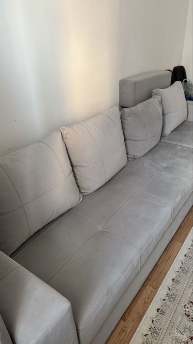 Продам диван в отличном состояний