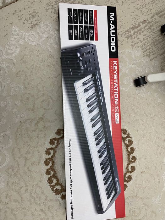 Продам миди клавиатуру новую