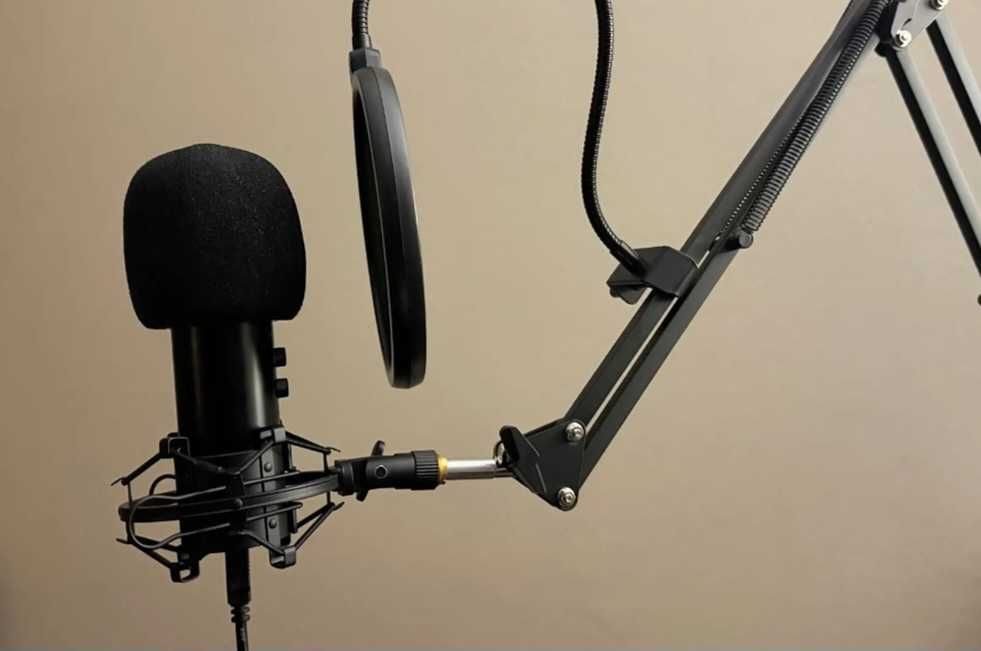 Microfon profesional de studio