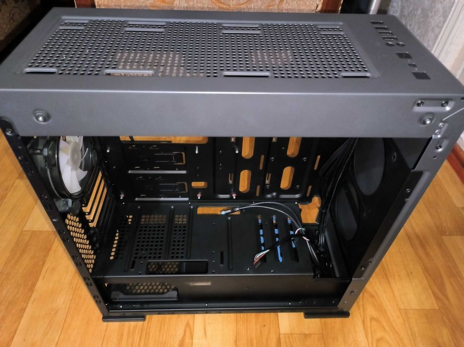 Корпус gamemax vega pro