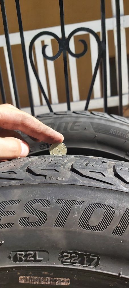 Зимни гуми BRIDGESTONE BLIZZAK   235 / 50 / R 18