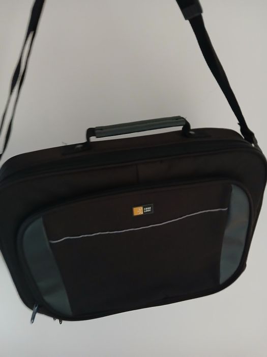 Geanta de laptop si acte