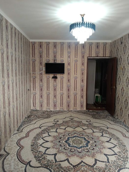 Navoiy shaxardan 2-etaj 2xonali kvarteta tayyor sotiladi