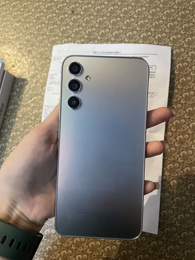 Продам НОВЫЙ Galaxy A34 (2023г)