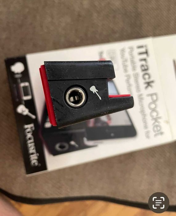 iTrack  Portable Stereo Microphone for
You Tube Performers китара