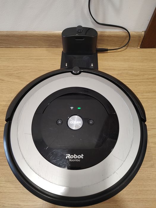 Aspirator robot iRobot Roomba e5