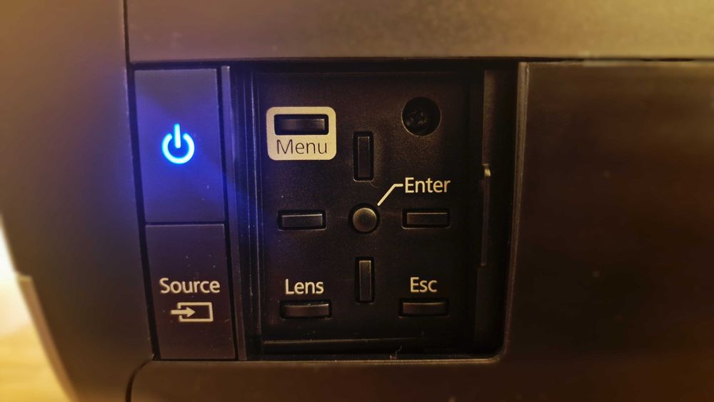 Проектор EPSON EH-TW9400 3LCD/3D/FullHD>4K для домашнего кинотеатра