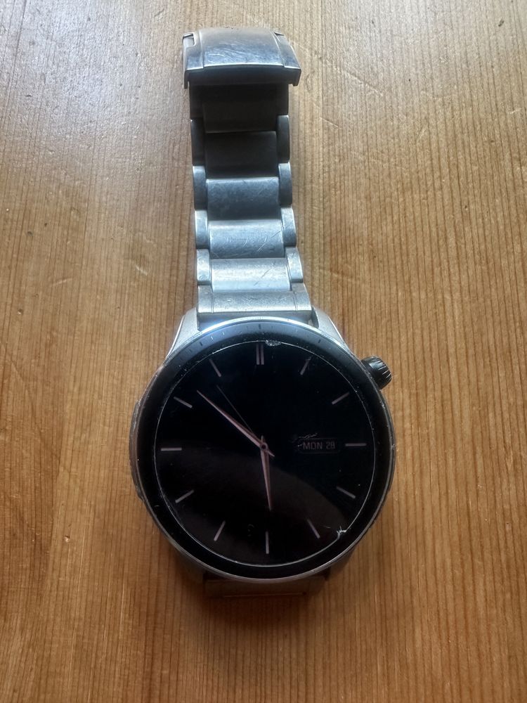 Смарт часовник Amazfit GTR 4