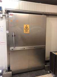 Врата за хладилна камера инокс