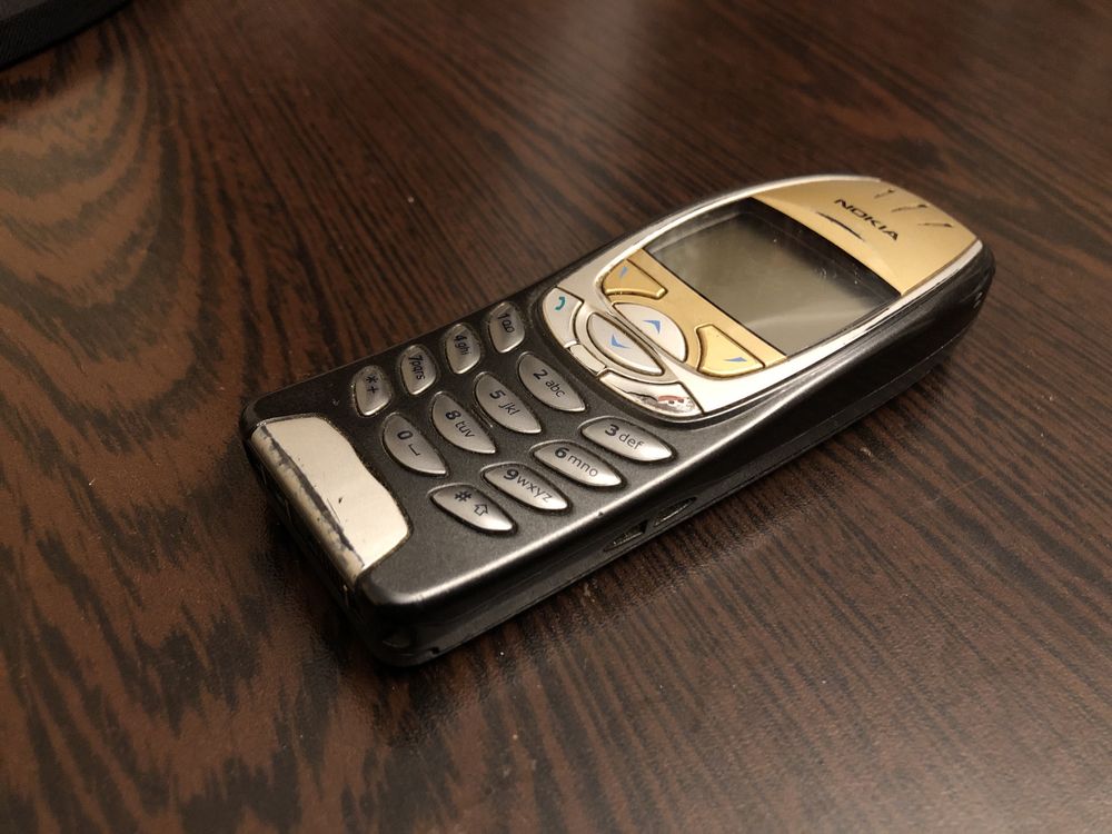 Планшеты и телефоны обмен. Nokia 6310. Винтаж.