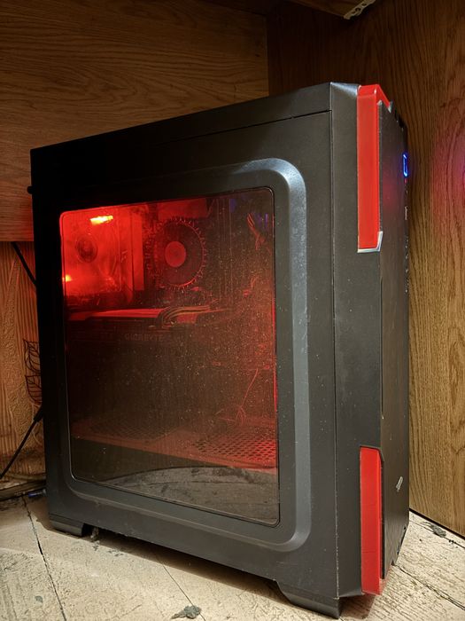 Продавам Геймърски Компютър